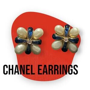 CHANEL Sapphire Gripoix, Pearl & Crystal CC Clip On Earrings Rare Vintage 1994